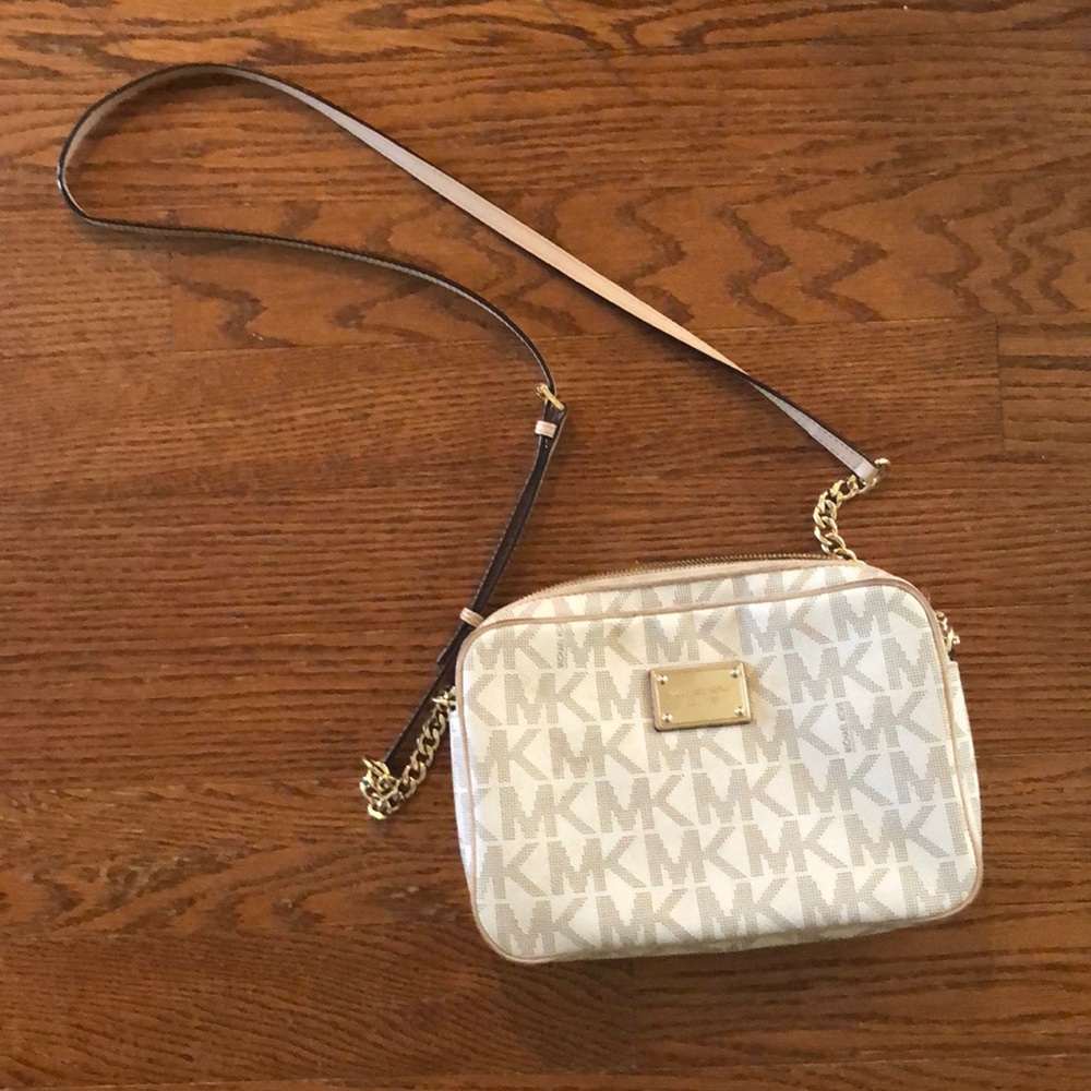 Michael Kors crossbody | white w/gold